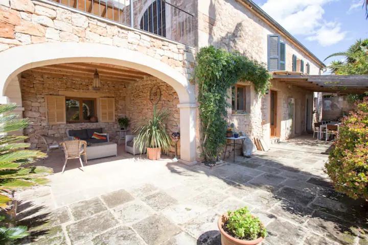 Lujosa Casa Mallorquina Restaurada Ses Salines  Exterior foto